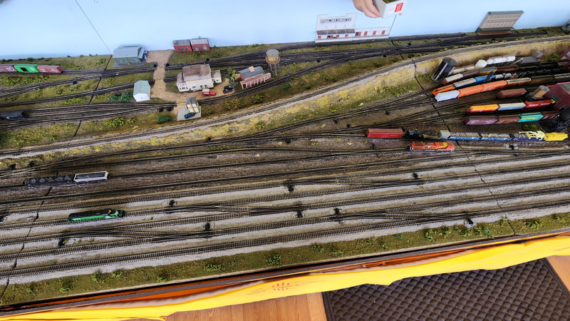 New Mexico Railrunners layout photo