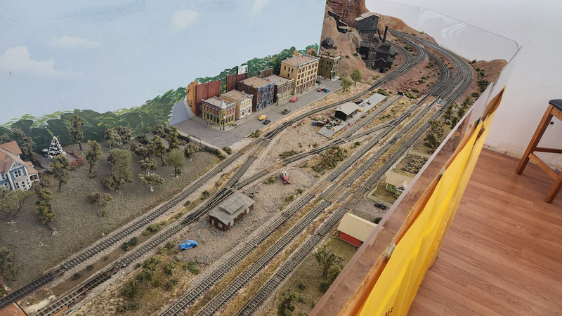 New Mexico Railrunners layout photo