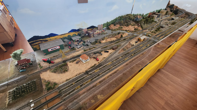 New Mexico Railrunners layout photo