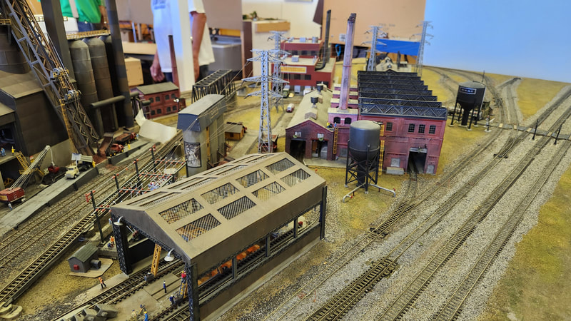 New Mexico Railrunners layout photo